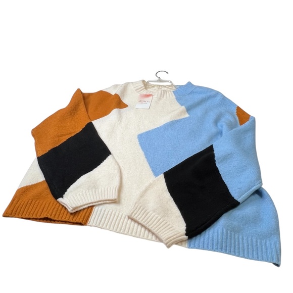 A Beautiful Soul Captivating Abstract Bullover Cowl Neck Sweater NWT - Picture 8 of 10